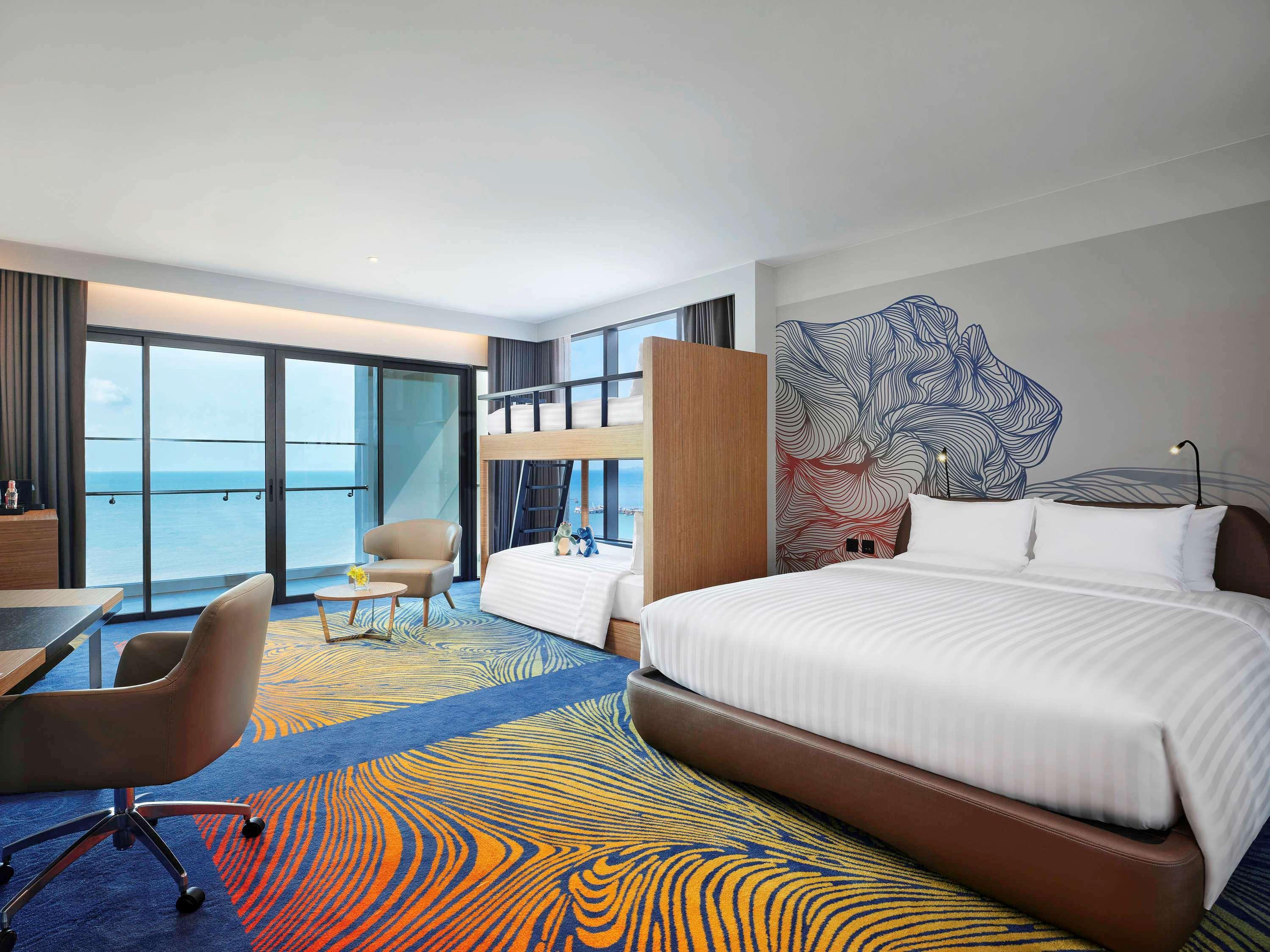 Novotel Marina Sriracha Сирача Экстерьер фото
