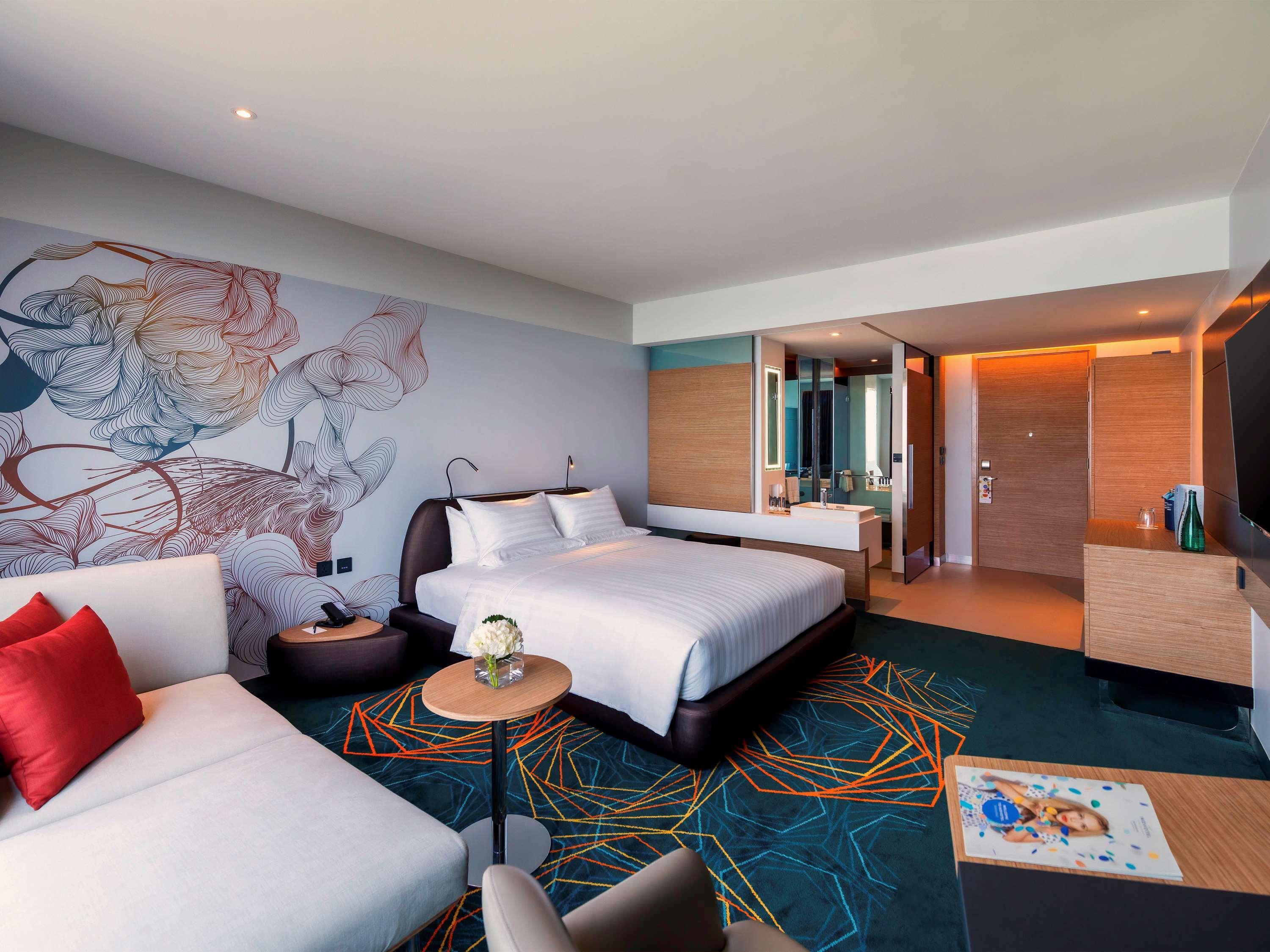 Novotel Marina Sriracha Сирача Экстерьер фото