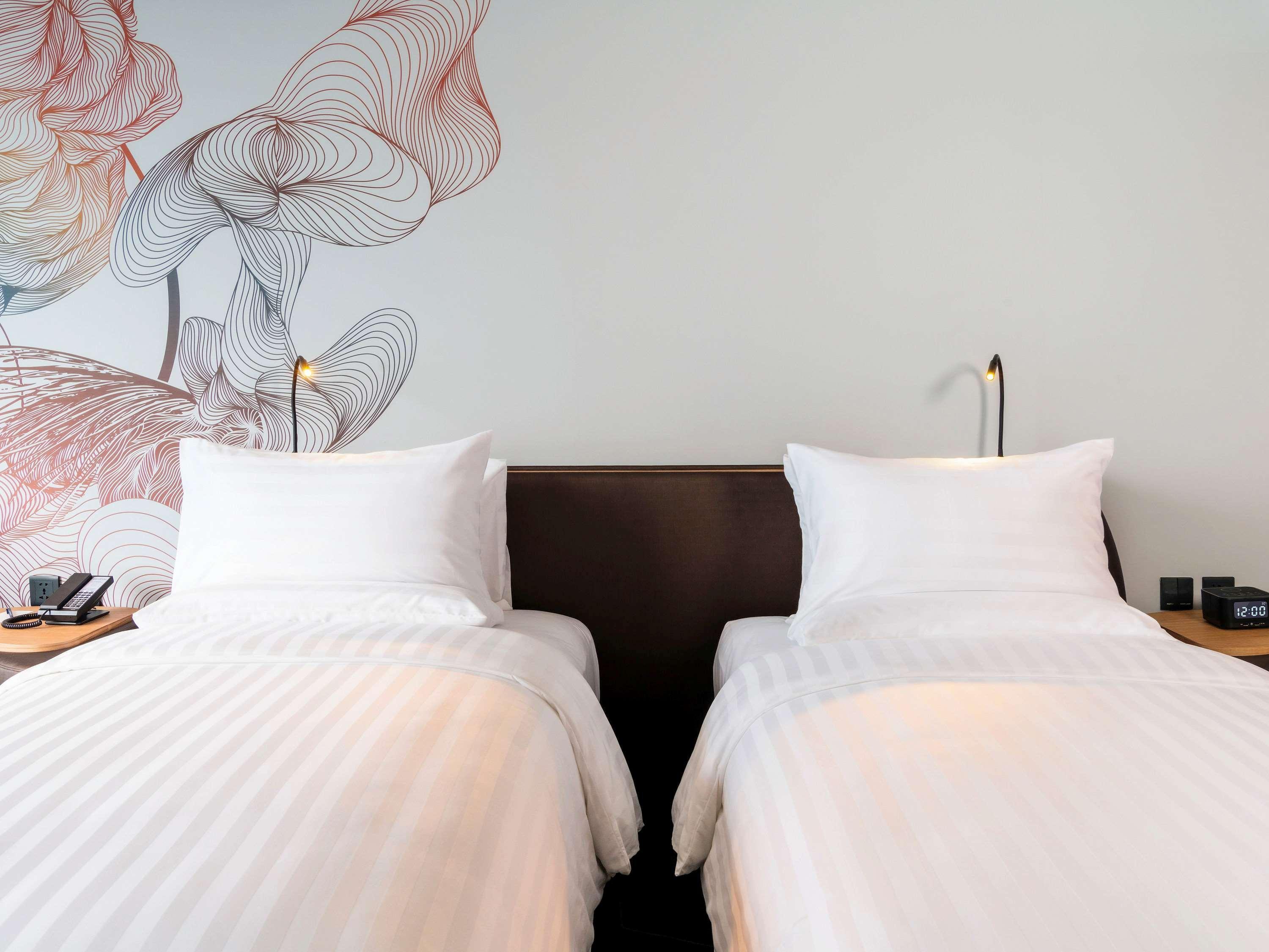 Novotel Marina Sriracha Сирача Экстерьер фото