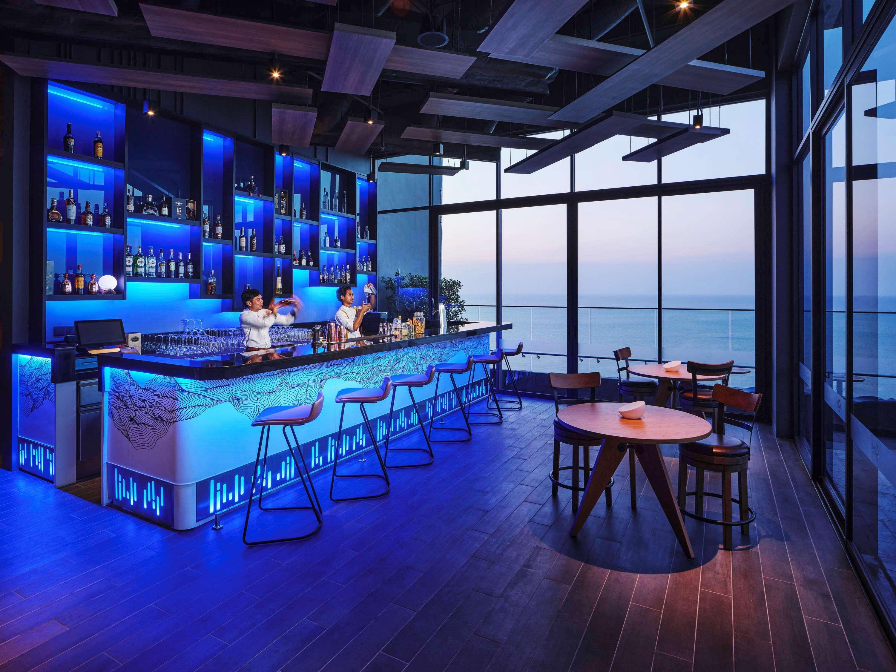 Novotel Marina Sriracha Сирача Экстерьер фото