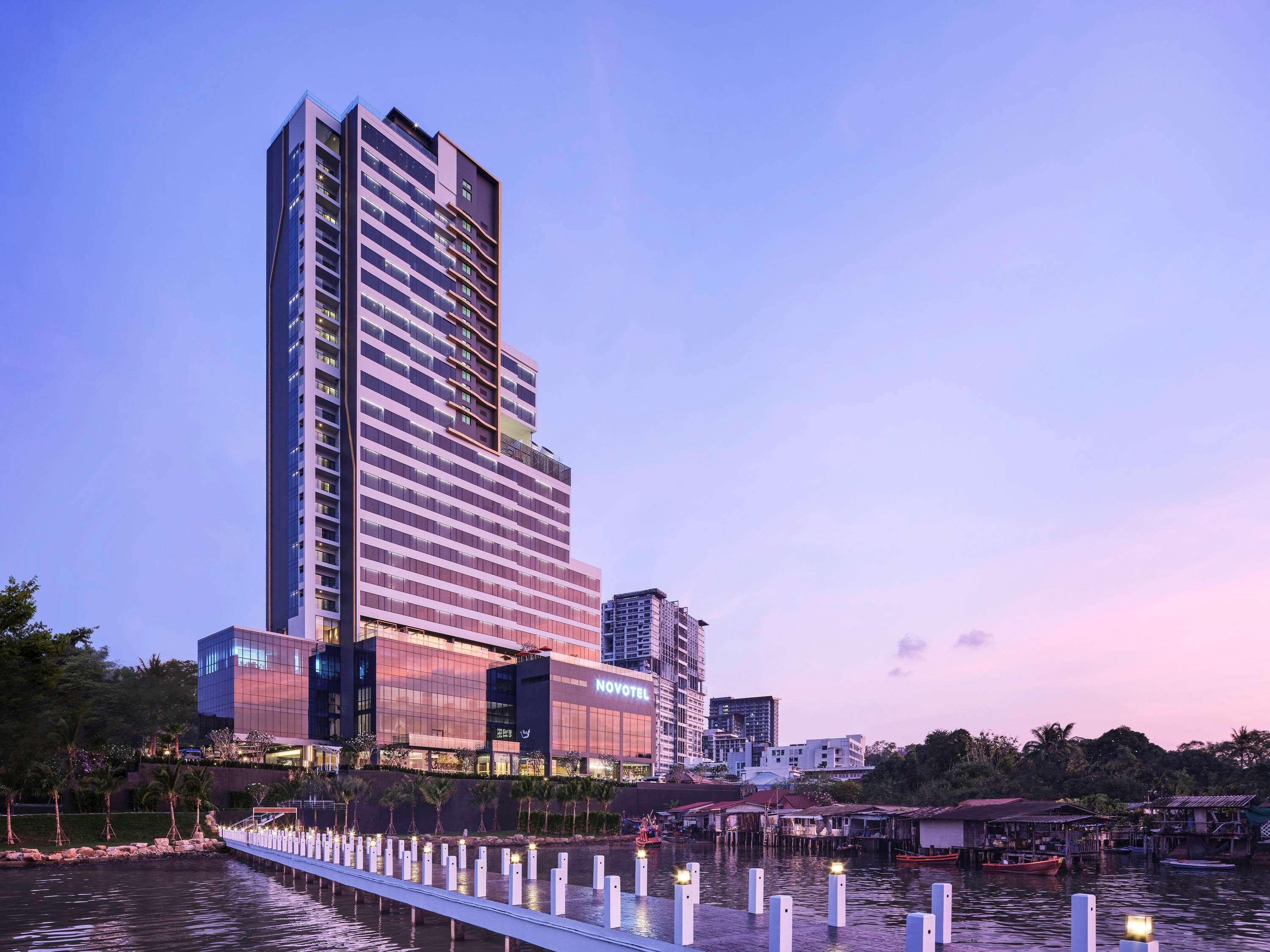 Novotel Marina Sriracha Сирача Экстерьер фото