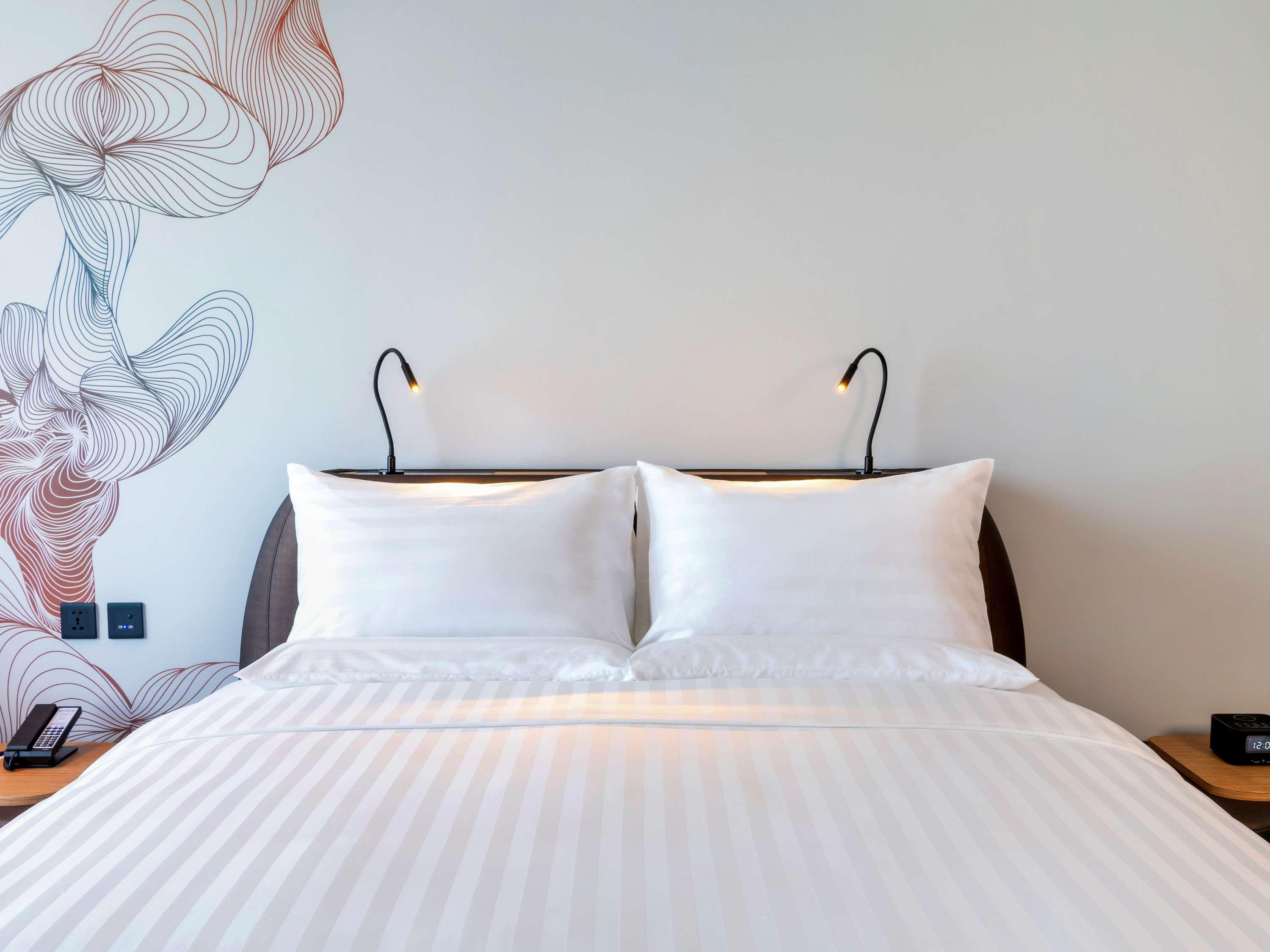 Novotel Marina Sriracha Сирача Экстерьер фото