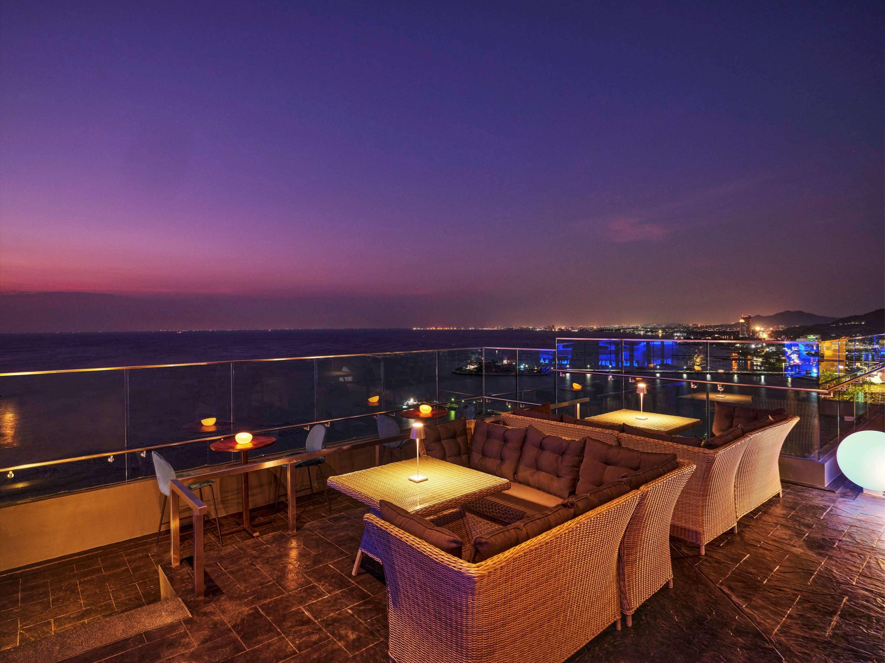 Novotel Marina Sriracha Сирача Экстерьер фото