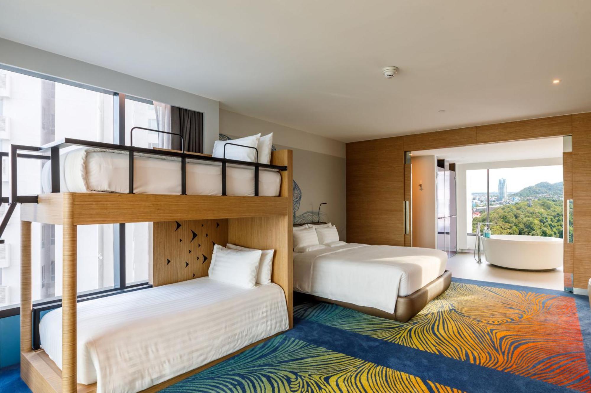 Novotel Marina Sriracha Сирача Экстерьер фото